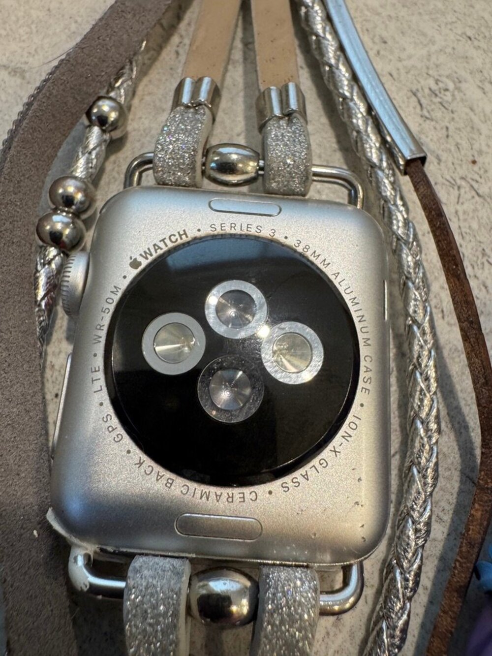 iwatch series 3 with extras. Excellent shape